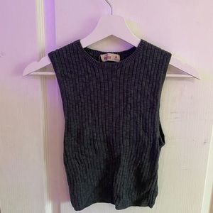ribbed grey muscle tee - fits like a small